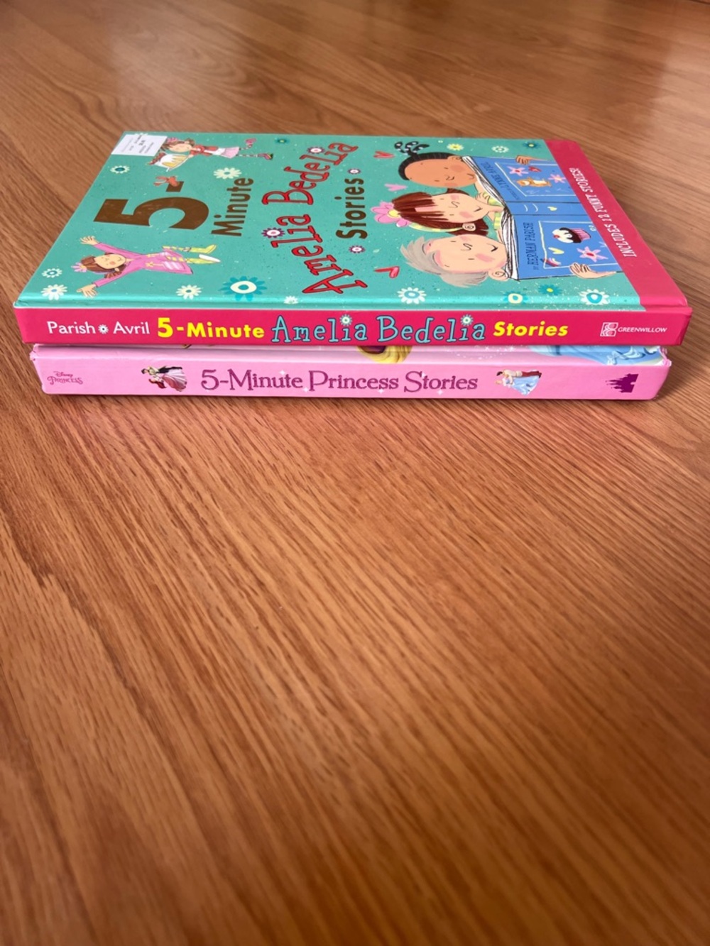5 Minute Princess & Amelia Bedelia Stories - Picture 4 of 4